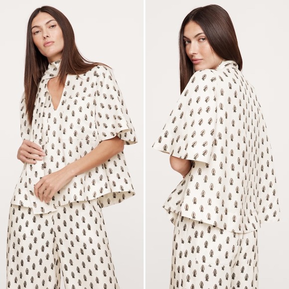 Banana Republic Tops - NWT Banana Republic‎ Viscose Linen Tie Neck Top SMALL Block Print Relaxed Blouse